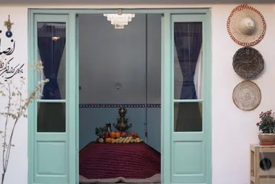 اقامتگاه سنتی خانه راد - واحد ترمه