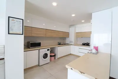 آپارتمان سه خوابه آقایی واحد 2