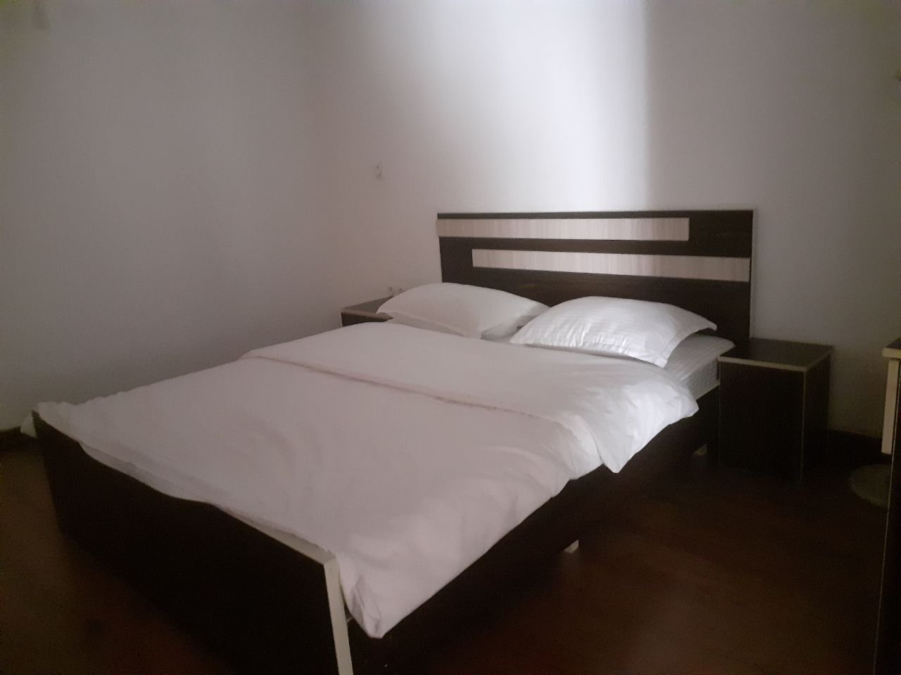 آپارتمان دوخوابه بهاران واحد 3 معالی آباد