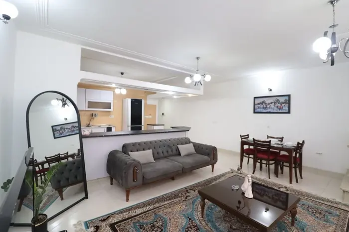 آپارتمان دوخوابه شهید رجایی واحد 12