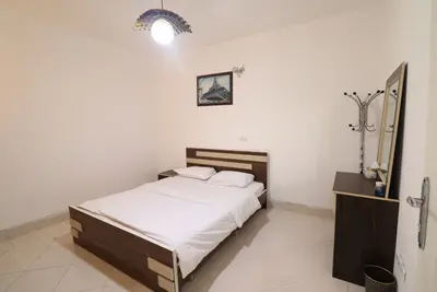 آپارتمان دوخوابه شهید رجایی واحد 11