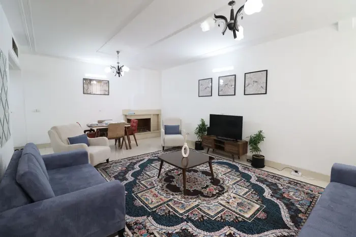 آپارتمان دوخوابه شهید رجایی واحد 10