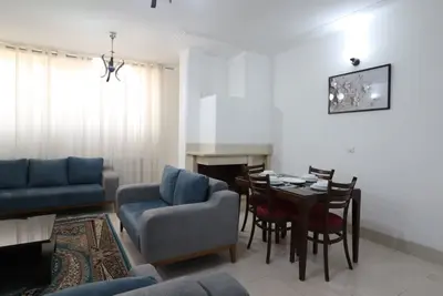 آپارتمان دوخوابه شهید رجایی واحد 11