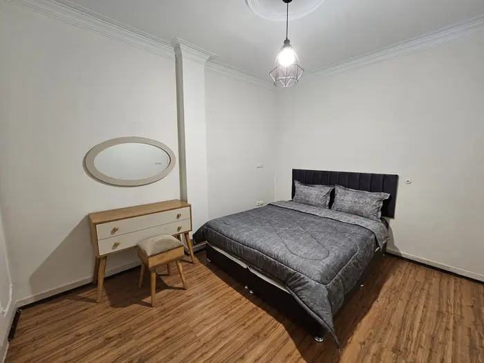 دوخوابه کاشانی صادقیه واحد ۶