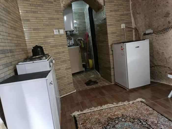 سوئیت فلت صخره ای گونش