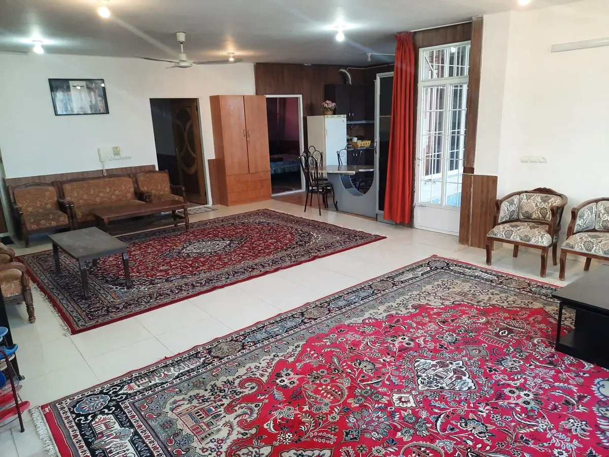 ویلا دوخوابه جنگلی شقایق 2 - پذیرایی