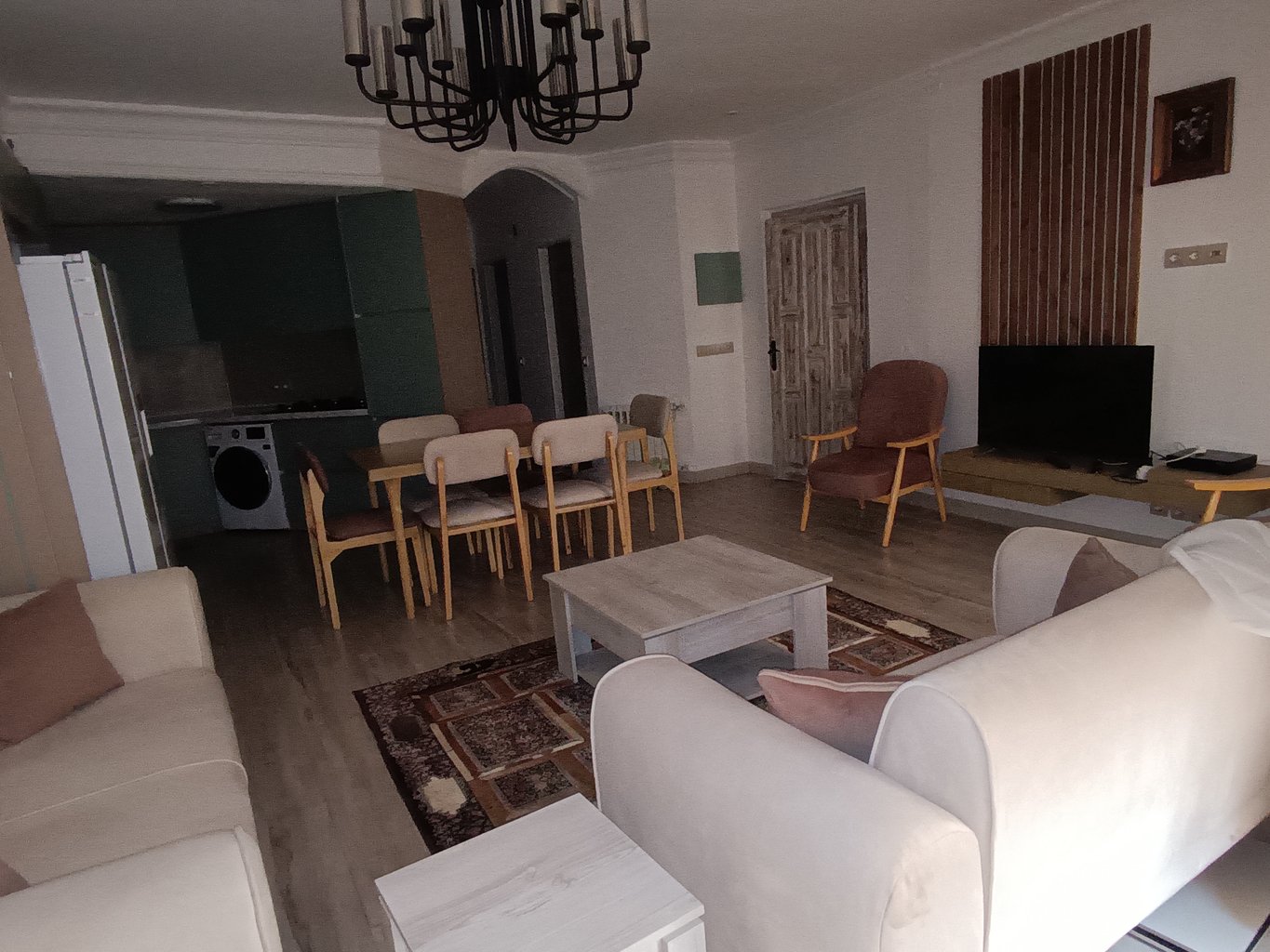 آپارتمان دوخوابه جانا