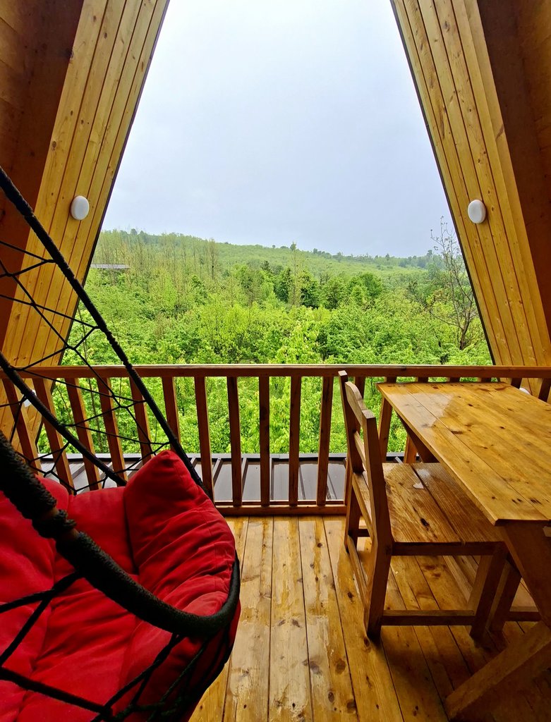 کلبه یک خوابه دوبلکس سوئیسی تینار