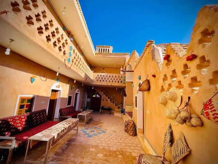 راوی کویر مصر - واحد مریم گلی