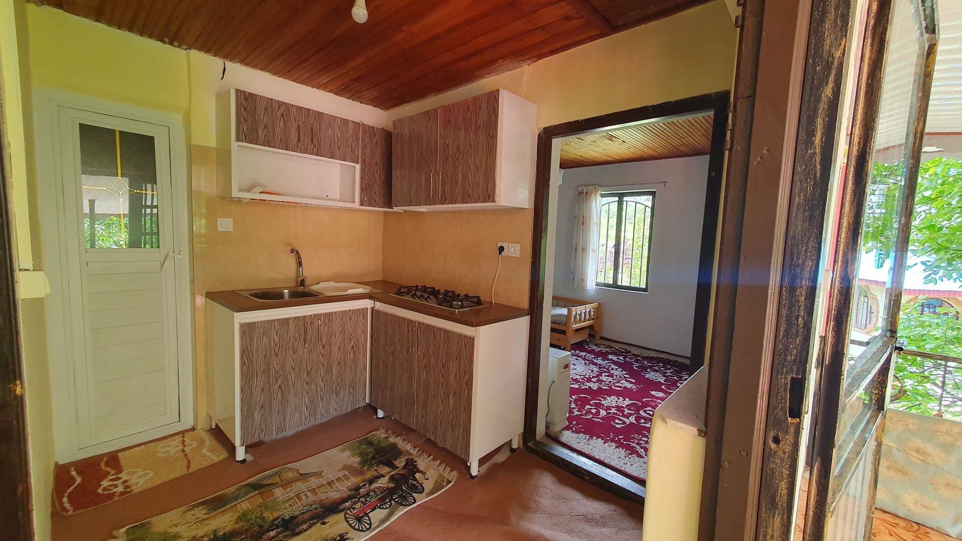 ویلا دوخوابه ییلاقی خورشید - آشپزخانه و سرویس