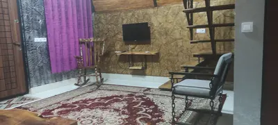 بومگردی آبشار - واحد سوئیسی 1