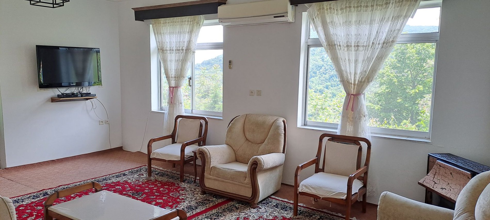 ویلا دوخوابه کوهستانی آلپ