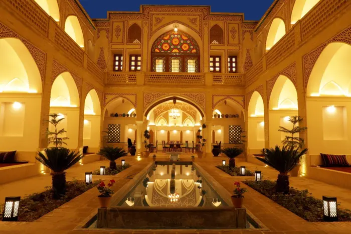 اقامتگاه سنتی عمارت ماندگار - واحد 115