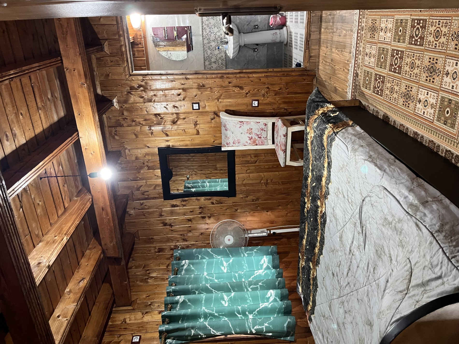 کلبه دوخوابه جنگلی جکوزی دار آشیانه گندم