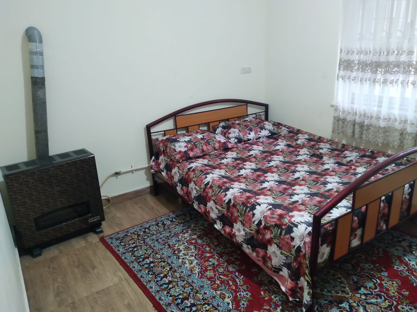 ویلا دوخوابه همکف ساحلی لیدو 1