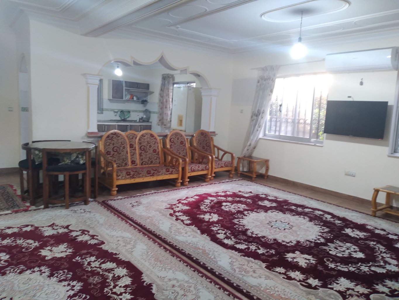 ویلا دوخوابه همکف ساحلی لیدو 1 - پذیرایی 