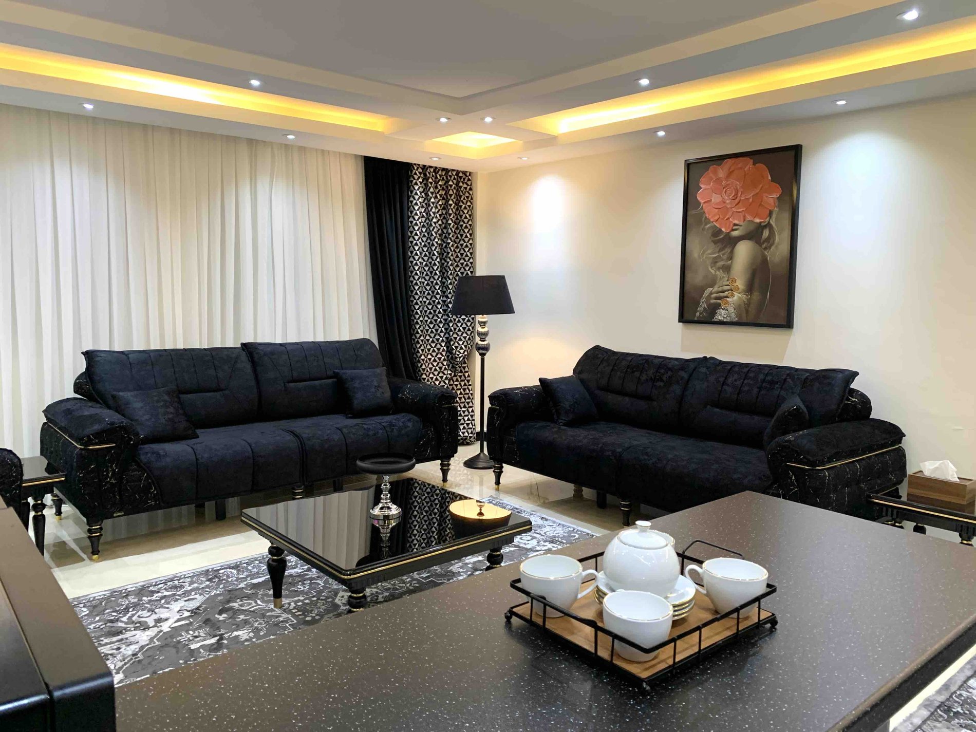 آپارتمان دوخوابه نیکنام ولیعصر - انتخاب تصویر