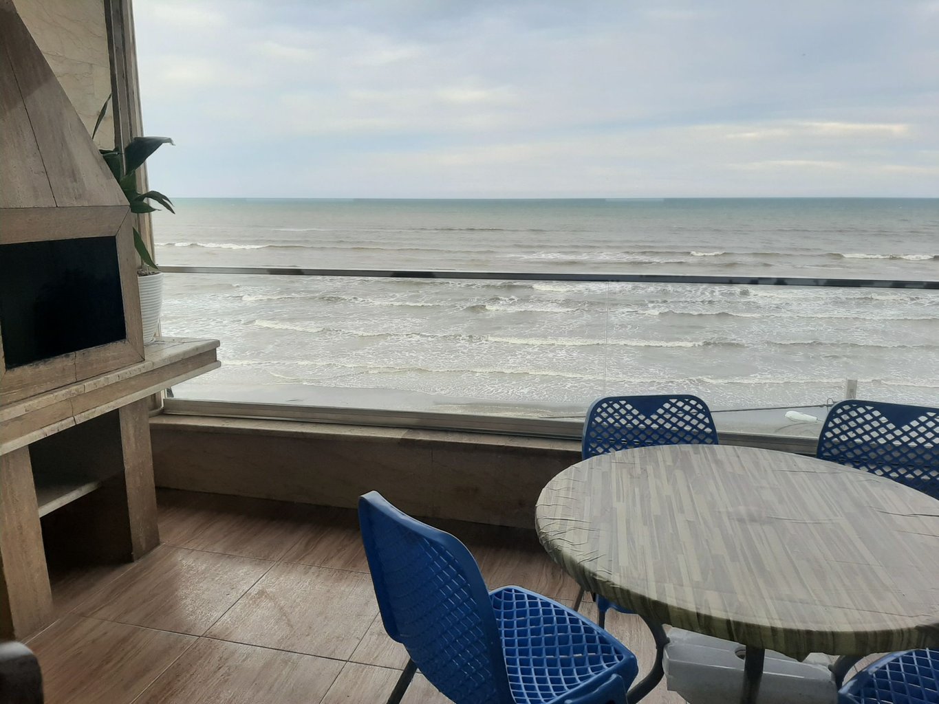 آپارتمان اقامتگاه ساحلی دلگشا واحد ۷