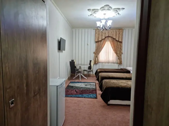 پاسارگاد - اتاق ۸