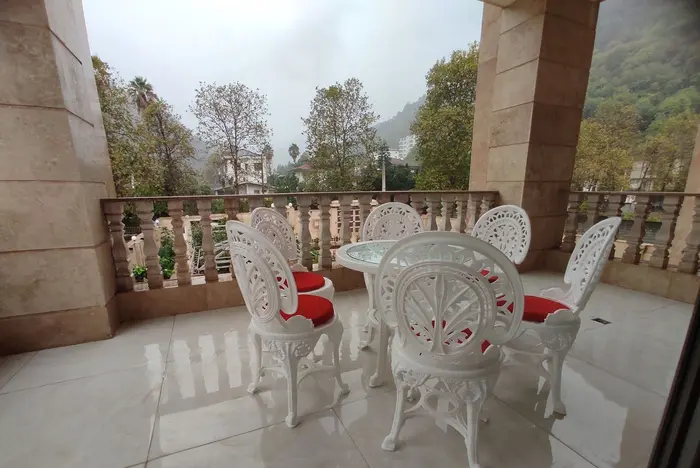 ویلا سه خوابه غزال سرولات - تراس جنوبی