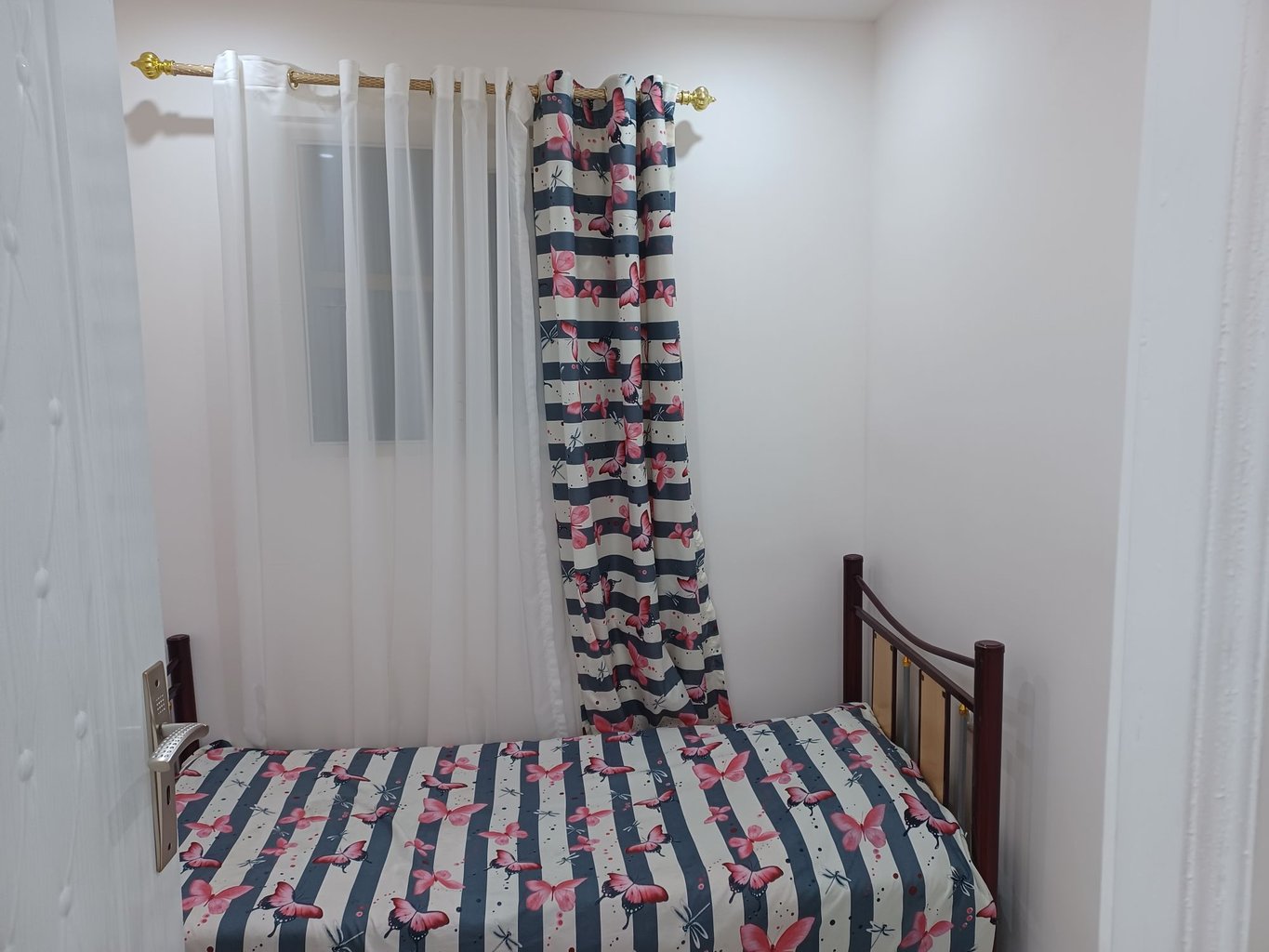 دوخوابه چوبی رودبنه