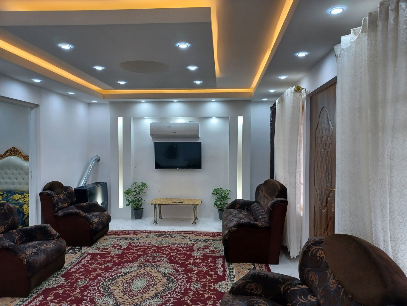 دوخوابه چوبی رودبنه