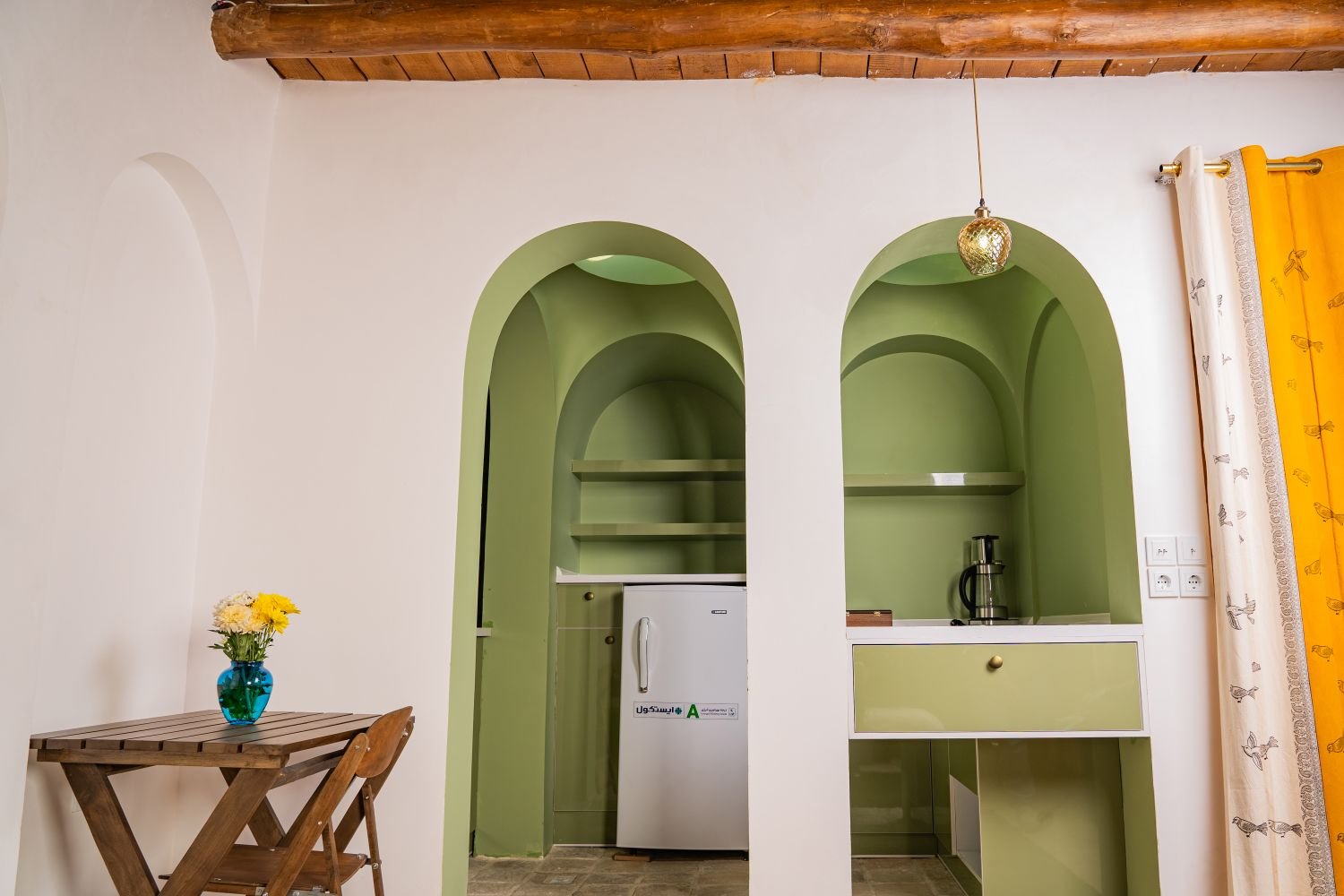 اقامتگاه سنتی توراندخت - واحد شاه‌نشین هفت دری