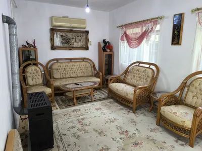 ویلا دوخوابه سنتی طاووس