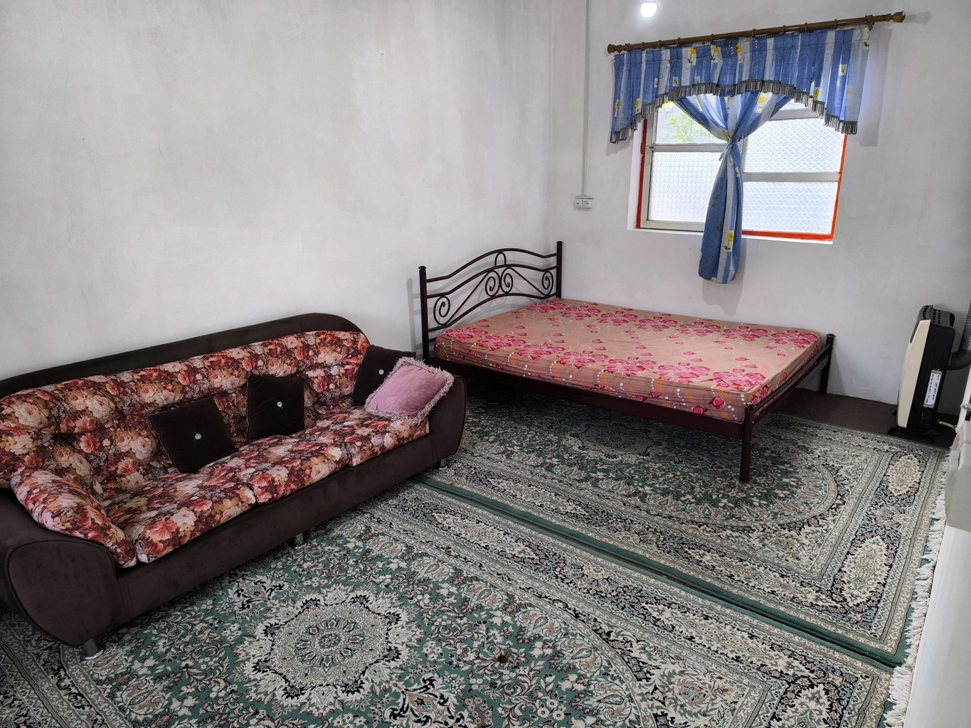 دوخوابه سنتی طاووس