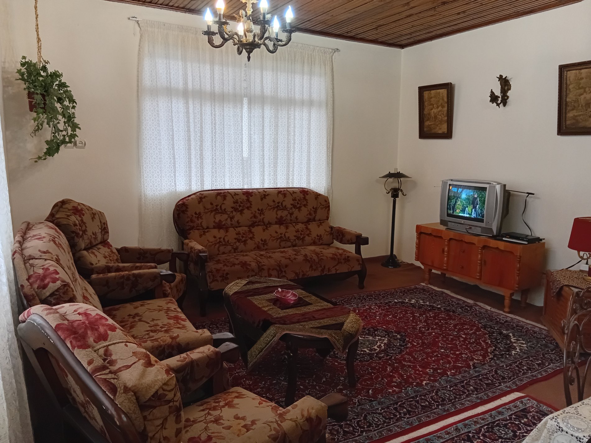 ویلا دوخوابه روستایی سنگاچینی