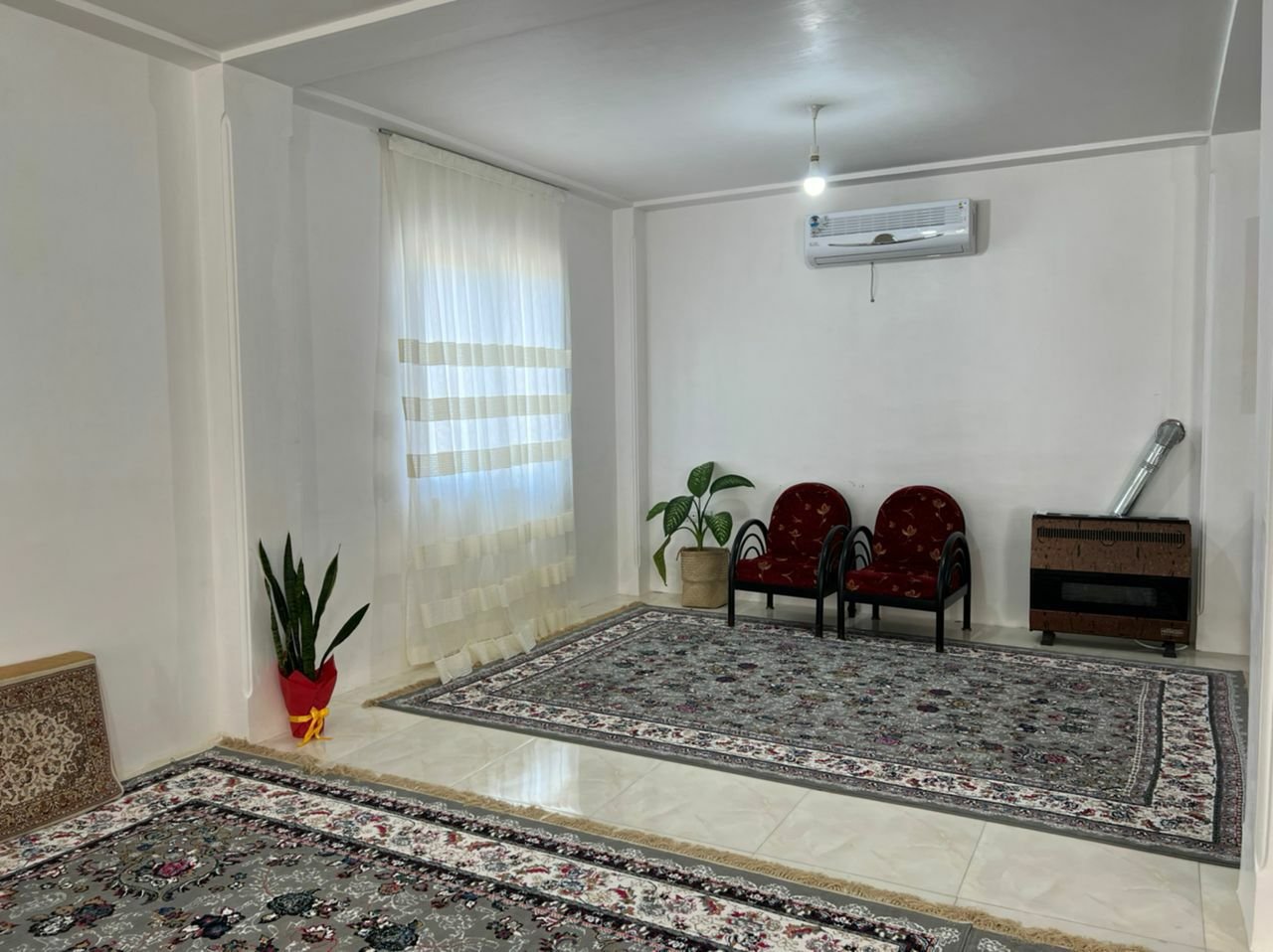 ویلا دوخوابه دوبلکس سیاهکوچه