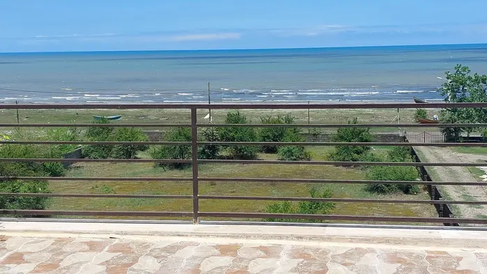 ویلا یک خوابه ساحلی دریا کد 1