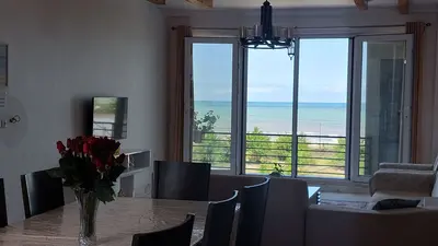 ویلا یک خوابه ساحلی دریا کد 1