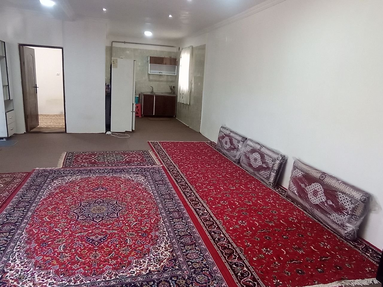 ویلا دوخوابه چمران 9 - پذیرایی