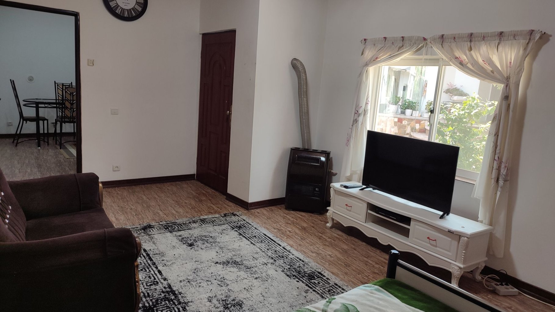 سوئیت فلت کلاری