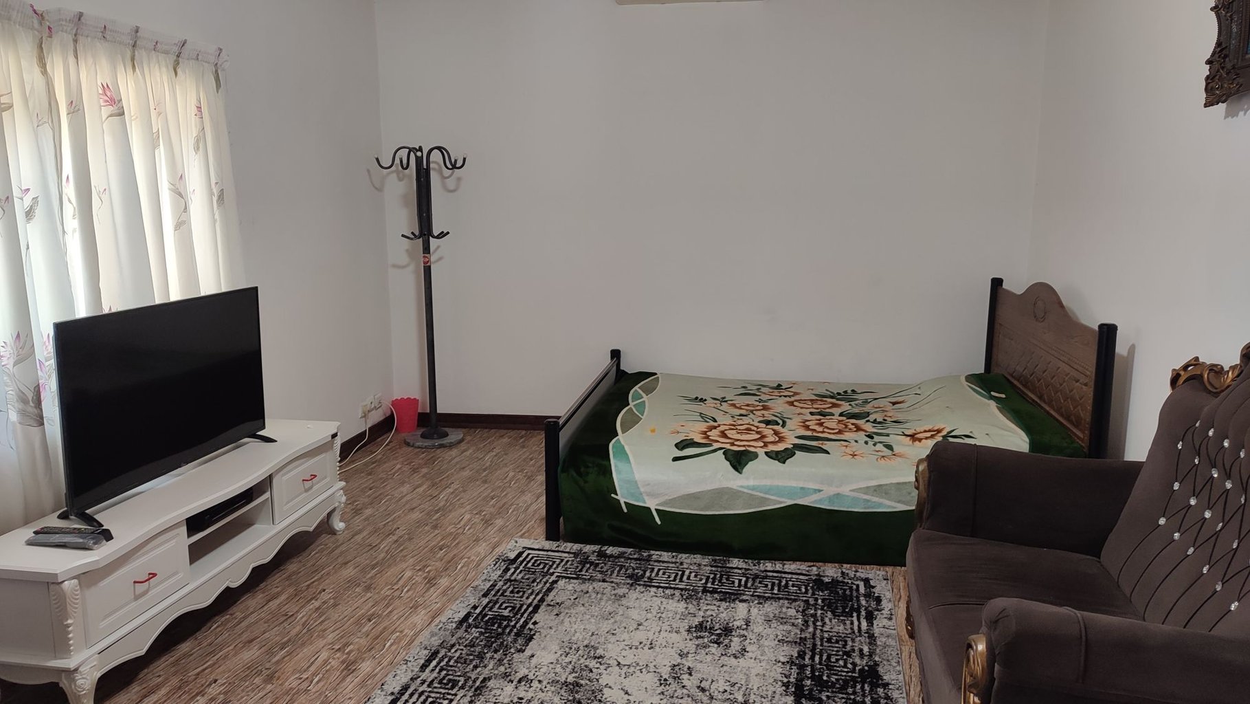 سوئیت فلت کلاری