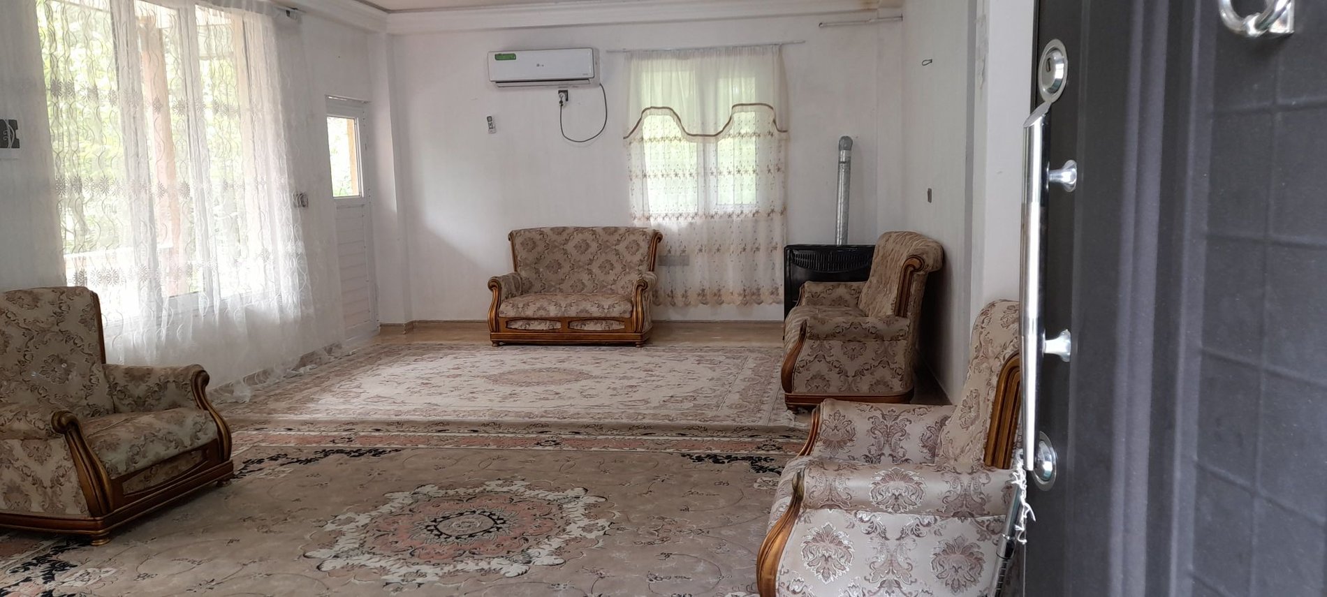 ویلا دوخوابه سام 4 - پذیرای