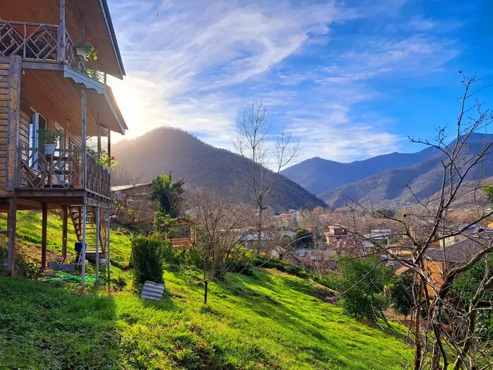 کلبه کلبه دوخوابه رضاسعدی