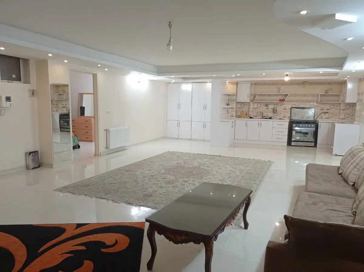 آپارتمان یک خوابه شاتوت 5