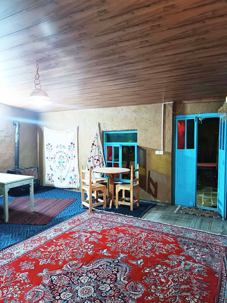 بوم گردی مُلک مَلِک - مهرگان