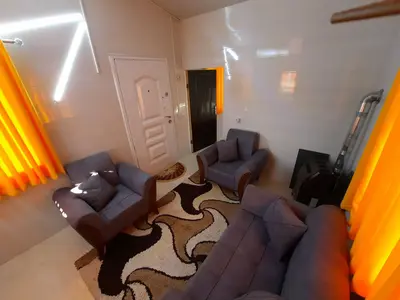 کلبه یک خوابه آب بندان