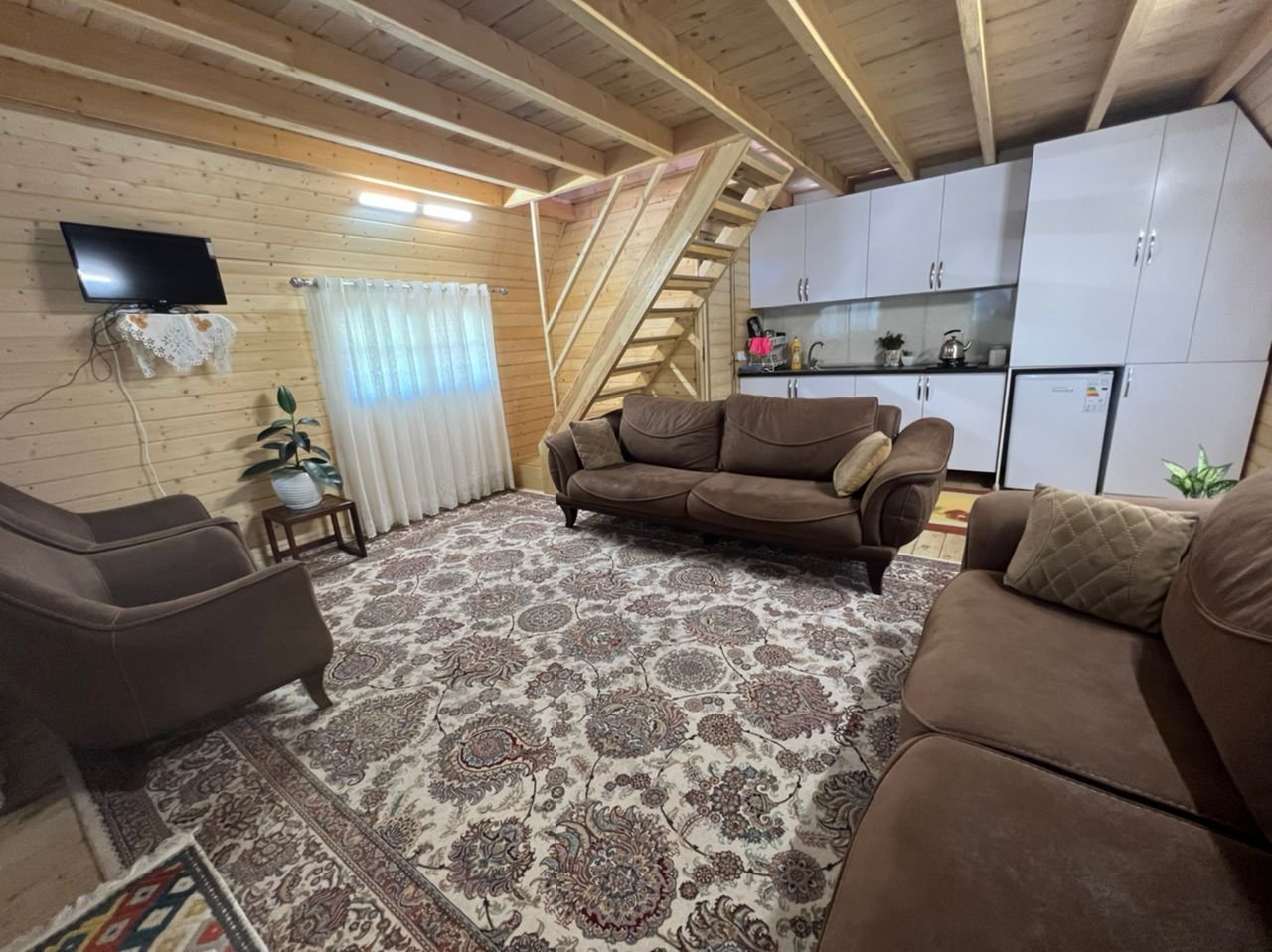 کلبه یک خوابه سوئیسی شصت کلا