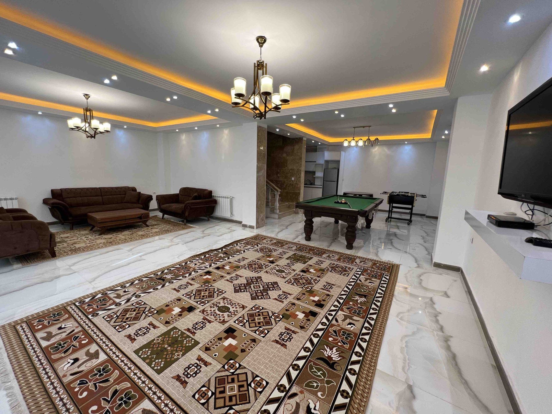 ویلا دوخوابه تريبلكس استخردار آبگرم منور 1 - انتخاب عنوان تصویر