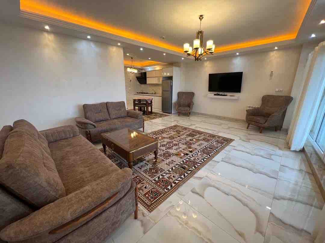 آپارتمان دوخوابه ساحلی منور 2 واحد ١
