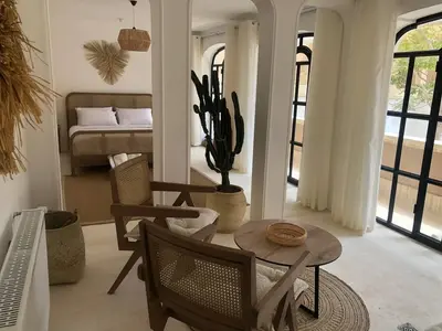 بومگردی خانه مرکب - واحد vip