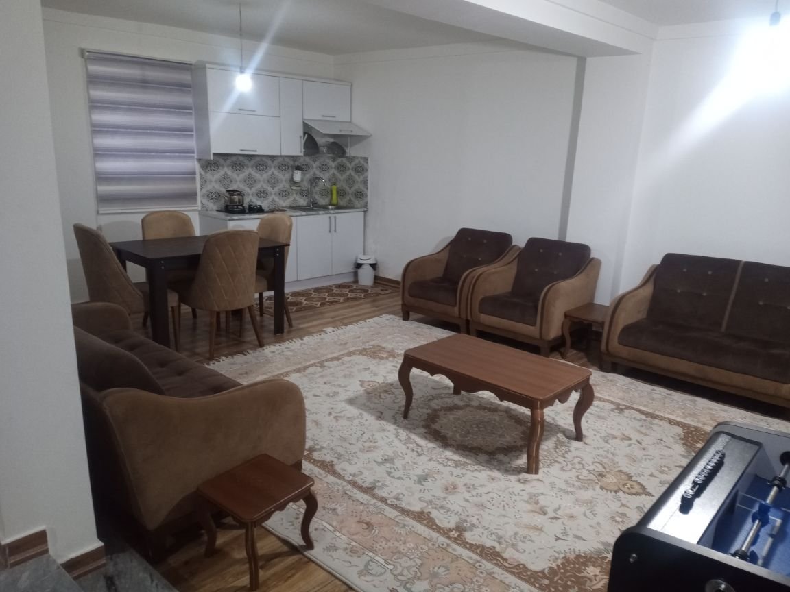 ویلا دوخوابه جنگلی استخردار آبگرم آریانفر