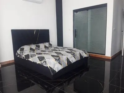 ویلا چهارخوابه دوبلکس استخردار آبگرم ارغوان