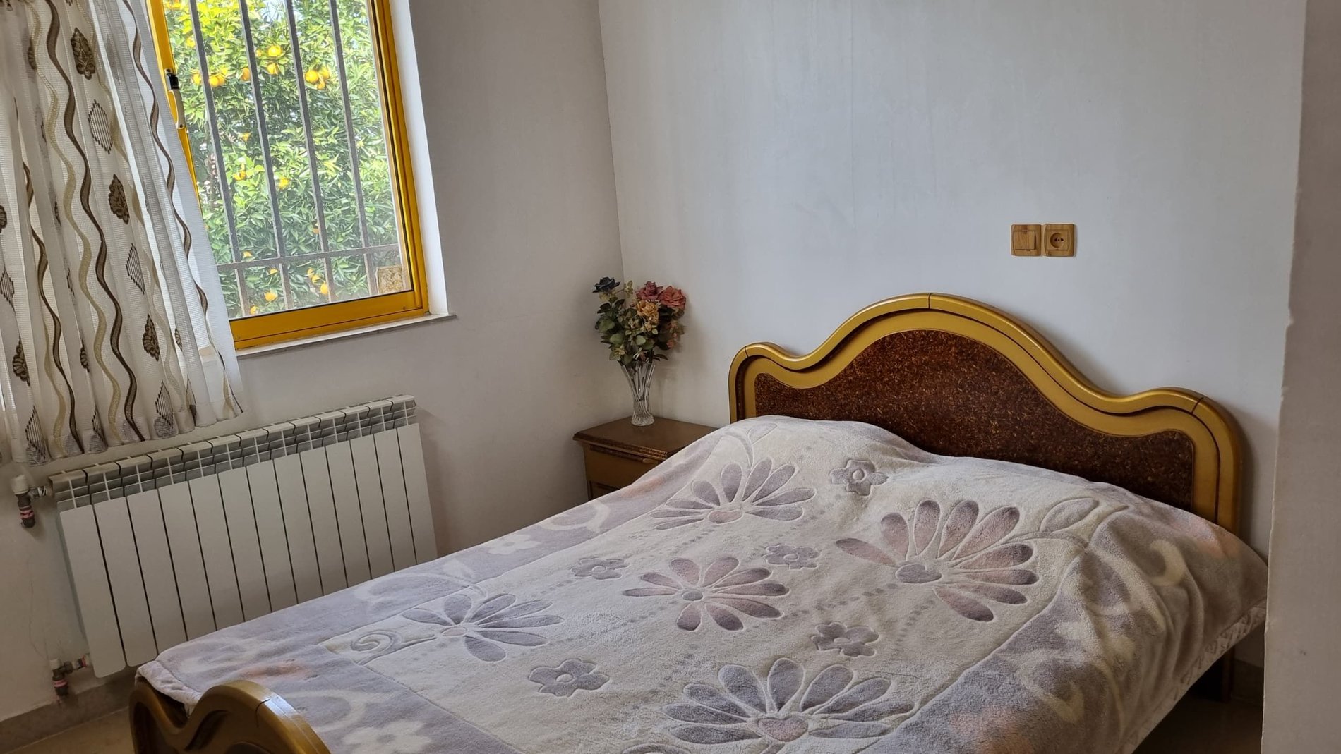 دوخوابه فرحناز