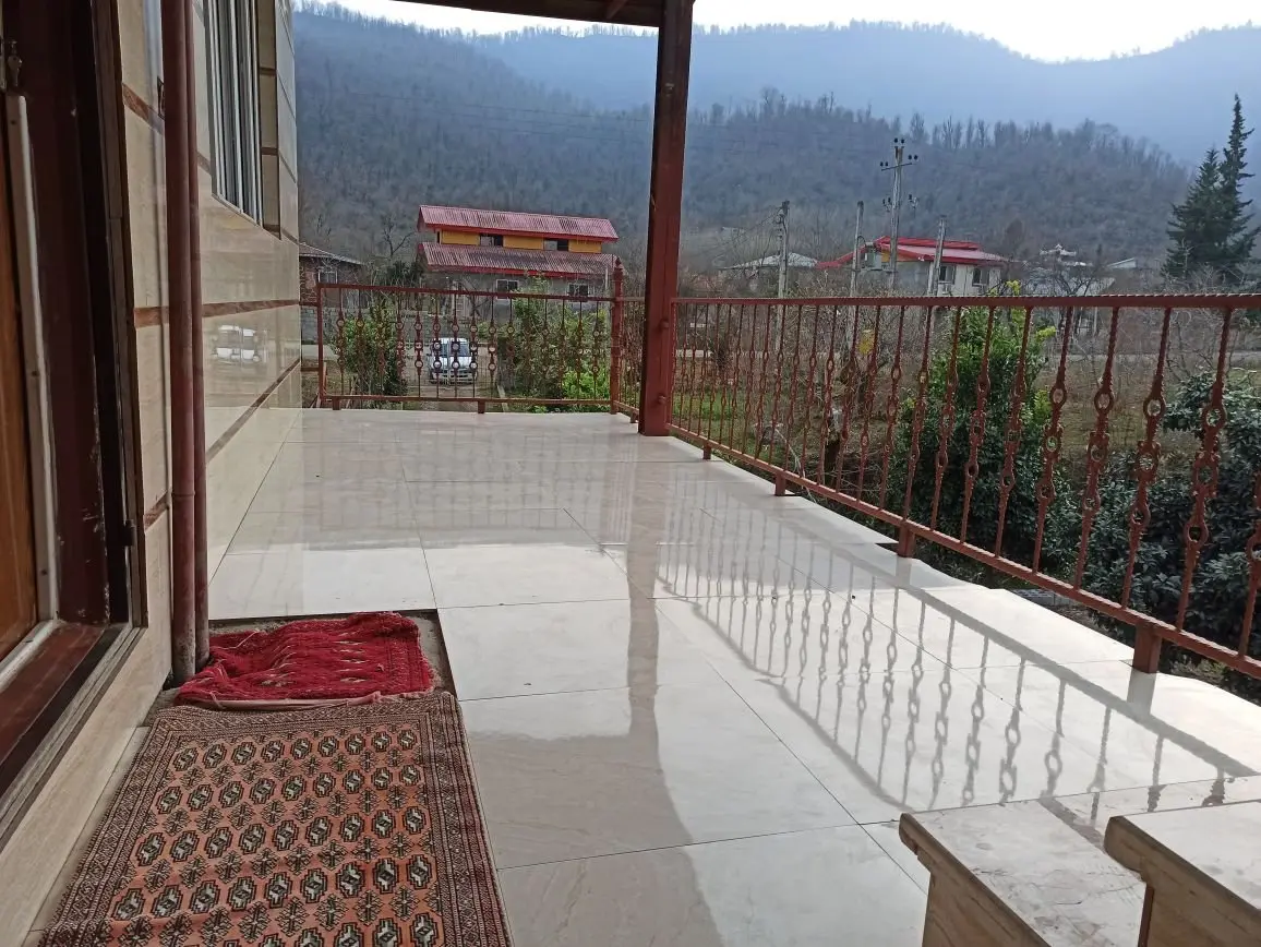 ویلا دوخوابه جنگلی مشهکه - بالکن غربی