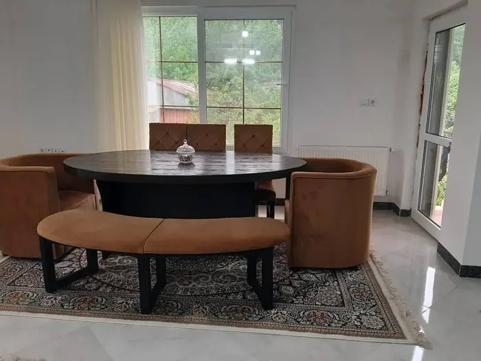 سوئیت یک خوابه خانه مسافر مانلی - ناهار خوردی